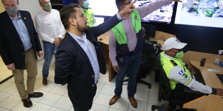 Trabajo interinstitucional fortalece la seguridad en zona 10