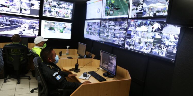 Trabajo interinstitucional fortalece la seguridad en zona 10