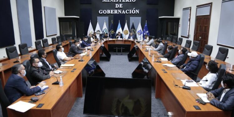 Buscan fortalecer estrategias de seguridad en Sacatepéquez