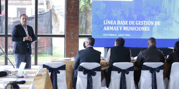 Buscan soluciones para prevenir la violencia armada en el país