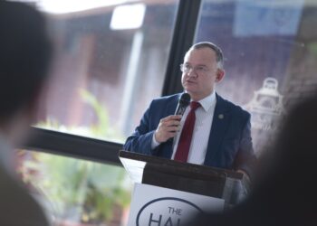 Buscan soluciones para prevenir la violencia armada en el país