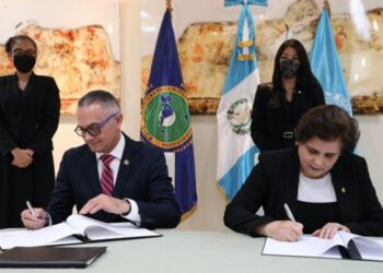 Minex e ICAP suscriben convenio para capacitar a diplomáticos guatemaltecos
