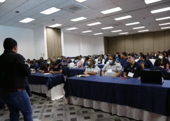 Mides inicia jornada de capacitaciones sobre Crecer Sano