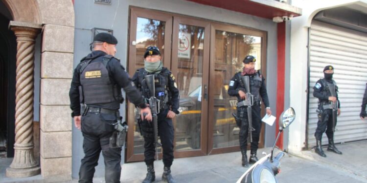 Allanamientos permiten la captura de 12 integrantes de estructura criminal acusada de explotación sexual