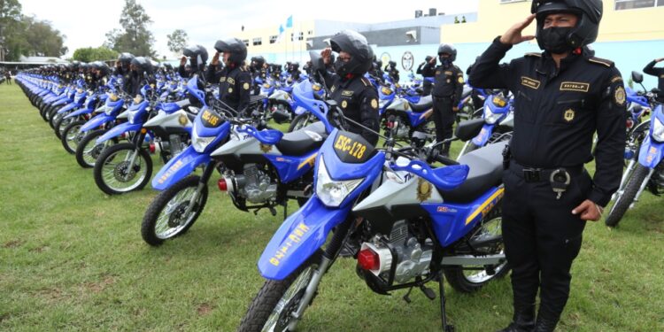 Profesionalización y movilidad policial se incrementa para combate del crimen organizado