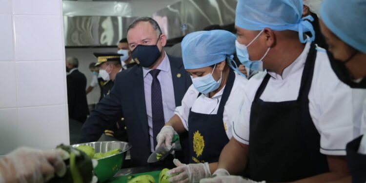 Inauguran segundo comedor policial