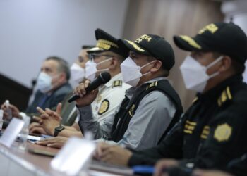 Capturan a ocho agentes de PNC por cohecho pasivo y plagio o secuestro