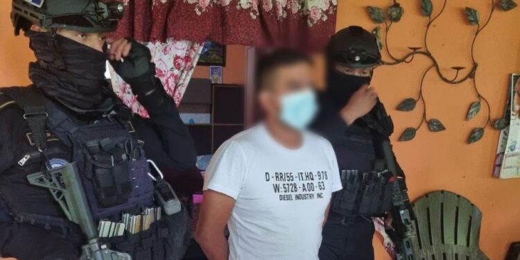 SGAIA captura a narcotraficante denominado “CR5”