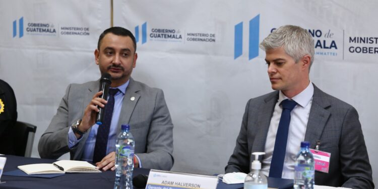 Destrucción de precursores químicos evitará la fabricación y venta para consumo de drogas