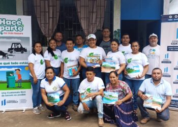 Educación ambiental llega a comunidad en el parque Laguna del Tigre