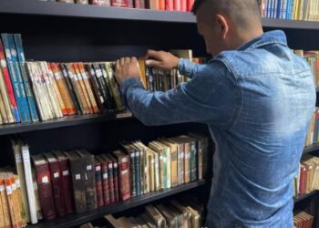 Inauguran biblioteca penitenciaria en el Preventivo de la zona 18