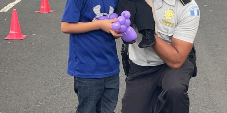 Población participa en eventos sobre Prevención Escolar en todo el país