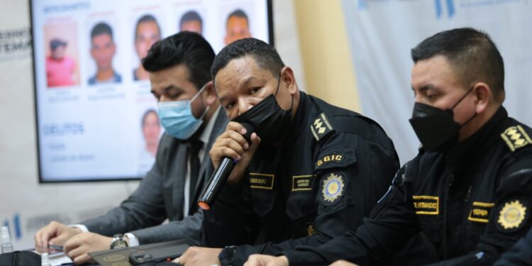 Operativos impactan tres estructuras criminales