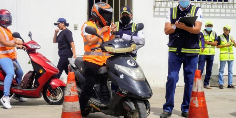 Programa Motorista Segura llega a Cuilapa, Santa Rosa