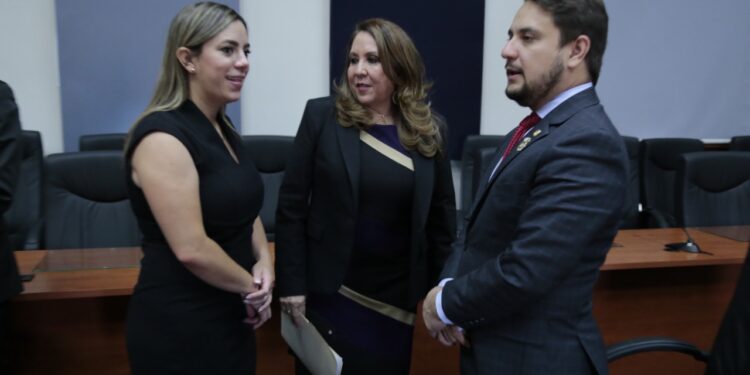 Convenio beneficiará a madres e hijos viven en centros carcelarios