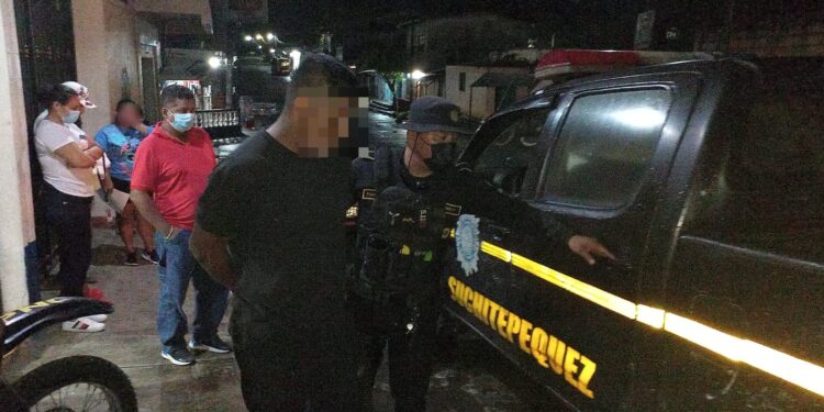 PNC recupera vehículos robados en operativos policiales