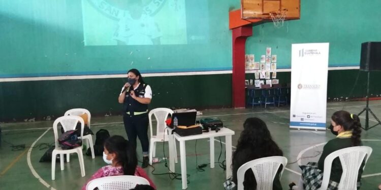 Realizan Conversatorio sobre Víctimas de Hechos de Tránsito