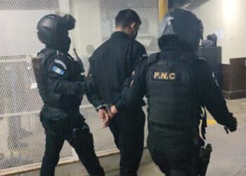 Supuesto supervisor de seguridad privada capturado por traslado de armamento