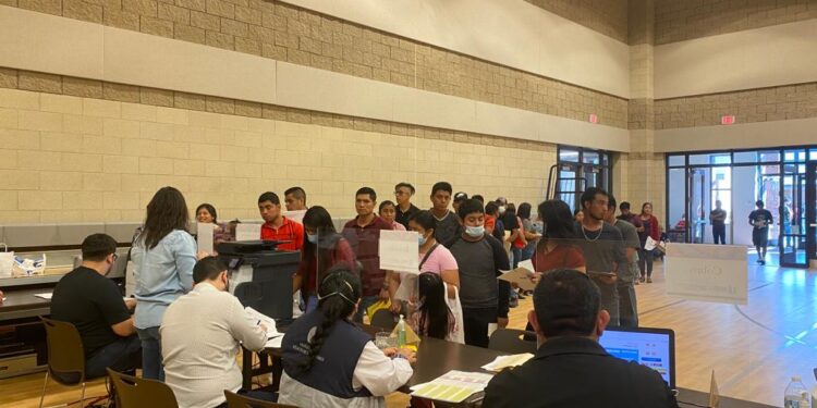 Mineduc realizará certificaciones en Canadá