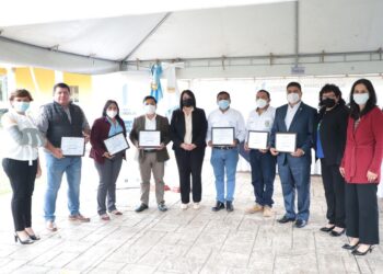 Certifican y Recertifican Municipios como Amigos de la Lectura