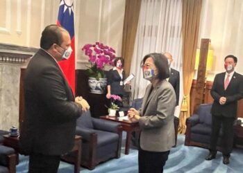 Canciller de Guatemala y presidenta de la República de China (Taiwán) abordan asuntos bilaterales, diplomáticos y de cooperación