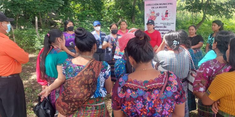 Mides apoya proyectos para fortalecer nutrición en Baja Verapaz