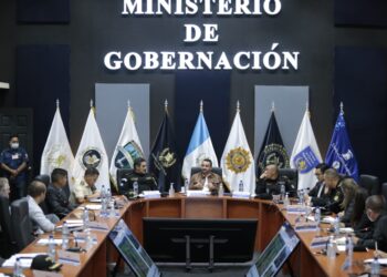 Mingob fortalece acciones interinstitucionales para realizar operativos de erradicación