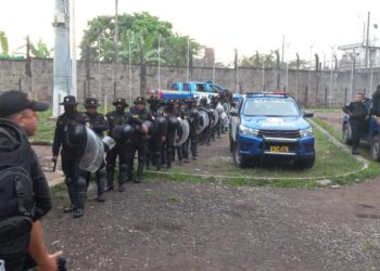 Requisan centros carcelarios para mantener el control