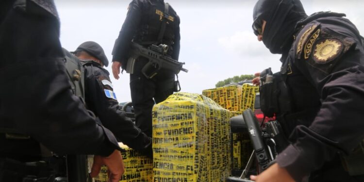 Incautaciones al narcotráfico suman más de 2 mil 806 millones de quetzales