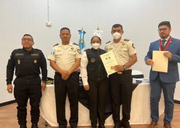 Agentes fortalecen conocimientos de investigación criminal