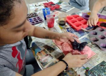 Inicia taller de elaboración de velas aromáticas en centro carcelario