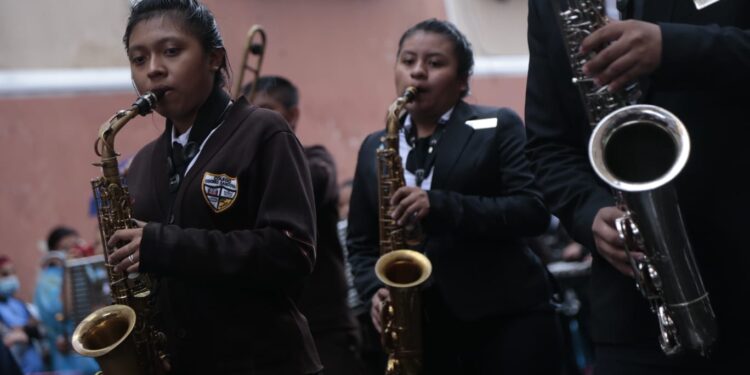 Realizan Primer Festival de Bandas Escolares en conmemoración de la Independencia Patria