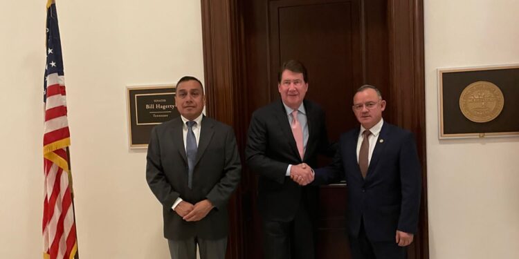 Autoridades guatemaltecas de seguridad fortalecen vínculos con funcionarios de Estados Unidos