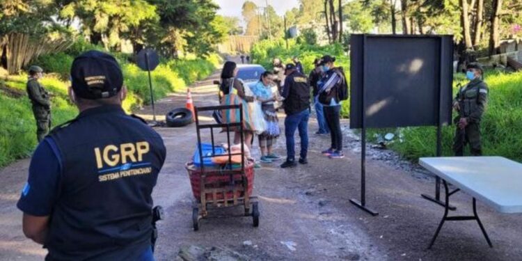 Ponen en marcha operativo Control 1 en cárceles de Fraijanes
