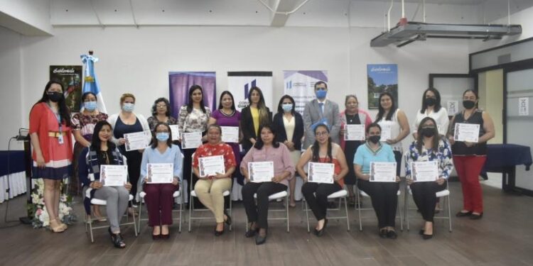 Concluye curso interinstitucional sobre lactancia materna