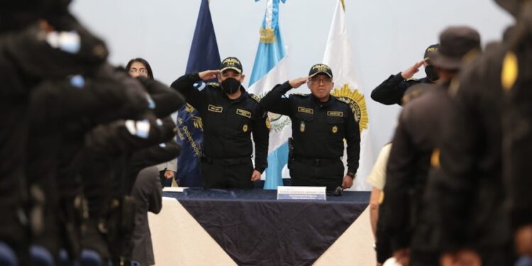 Inauguran curso de especialización de Protección a Personas y Seguridad