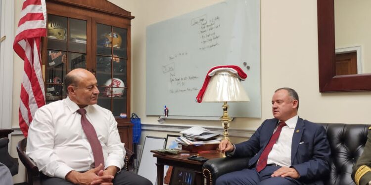 Visita del Ministro de Gobernación Napoleón Barrientos y delegación oficial a Estados Unidos.