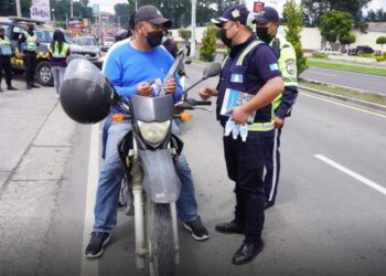 Tránsito continúa con el programa Motorista Responsable