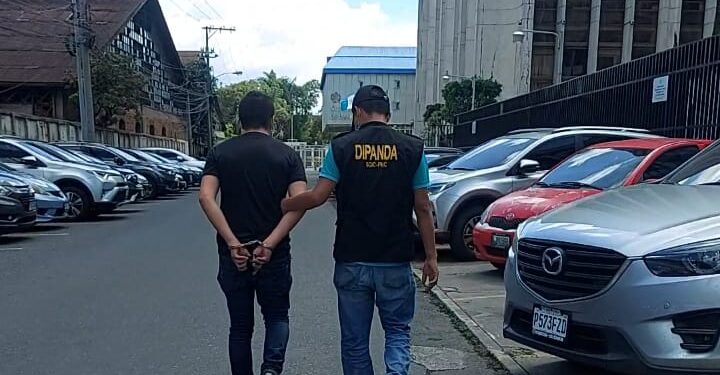 Varias personas son detenidas en flagrancia y por orden judicial