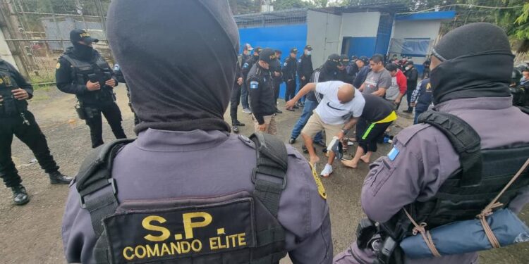 Operatividad refuerza controles internos en centros carcelarios