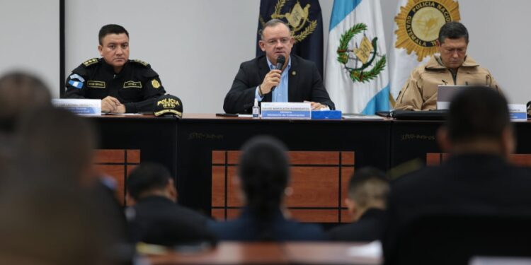 Autoridades de Gobernación instan a fortalecer el trabajo policial