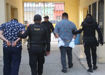 Detenidos por disparar al aire sin causa justificada