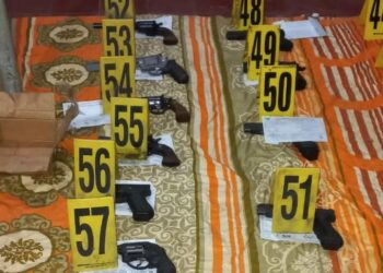 Decomisan armas de fuego y más de cinco mil municiones