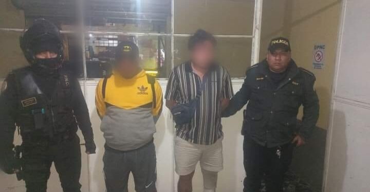 Presunto sicarios detenidos en Sacatepéquez