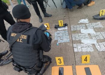 Pasajero de autobús detenido por transportar cocaína