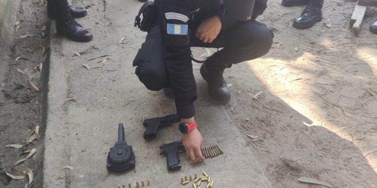 PNC captura tres presuntos sicarios de la Mara 18