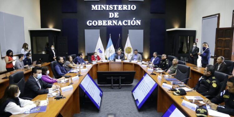 Autoridades informan sobre operativos en contra del sicariato, extorsión y narcotráfico