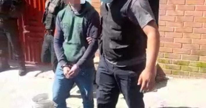 Decomisan celulares y capturan a hombre con material pornográfico infantil