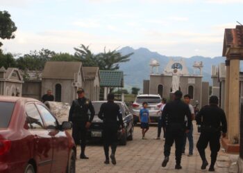 Patrullajes y operativos policiales en actividades de Halloween y Día de Todos los Santos