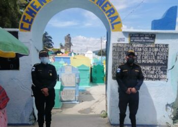 PNC refuerza operativos de seguridad en cementerios